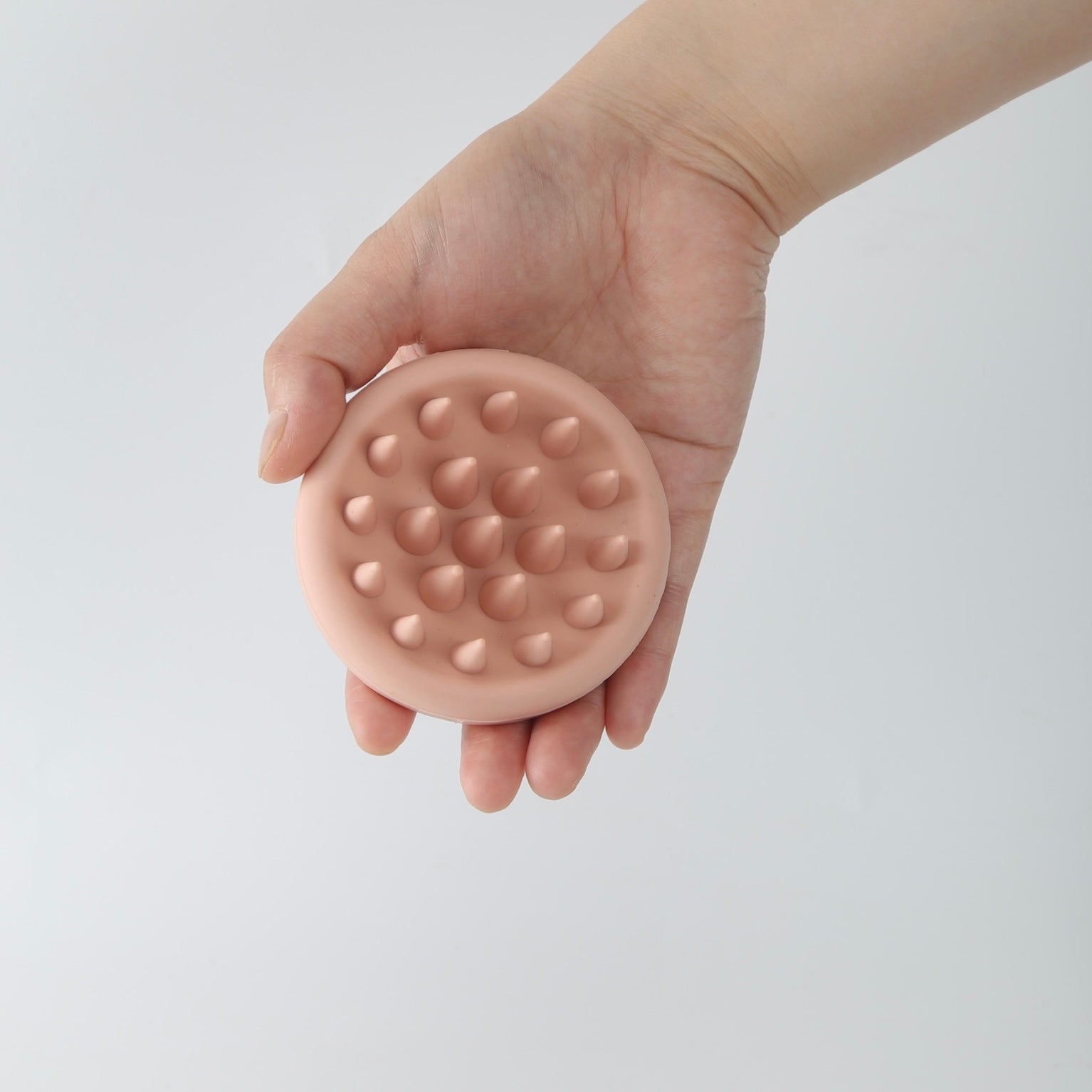 Четка за масаж на скалпа